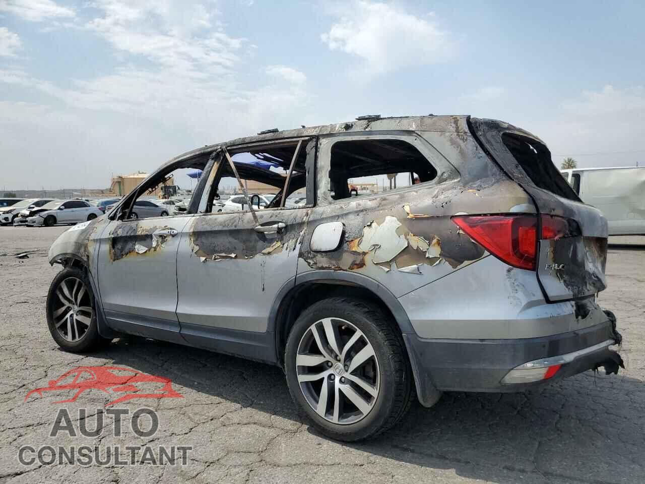 HONDA PILOT 2017 - 5FNYF5H9XHB026037