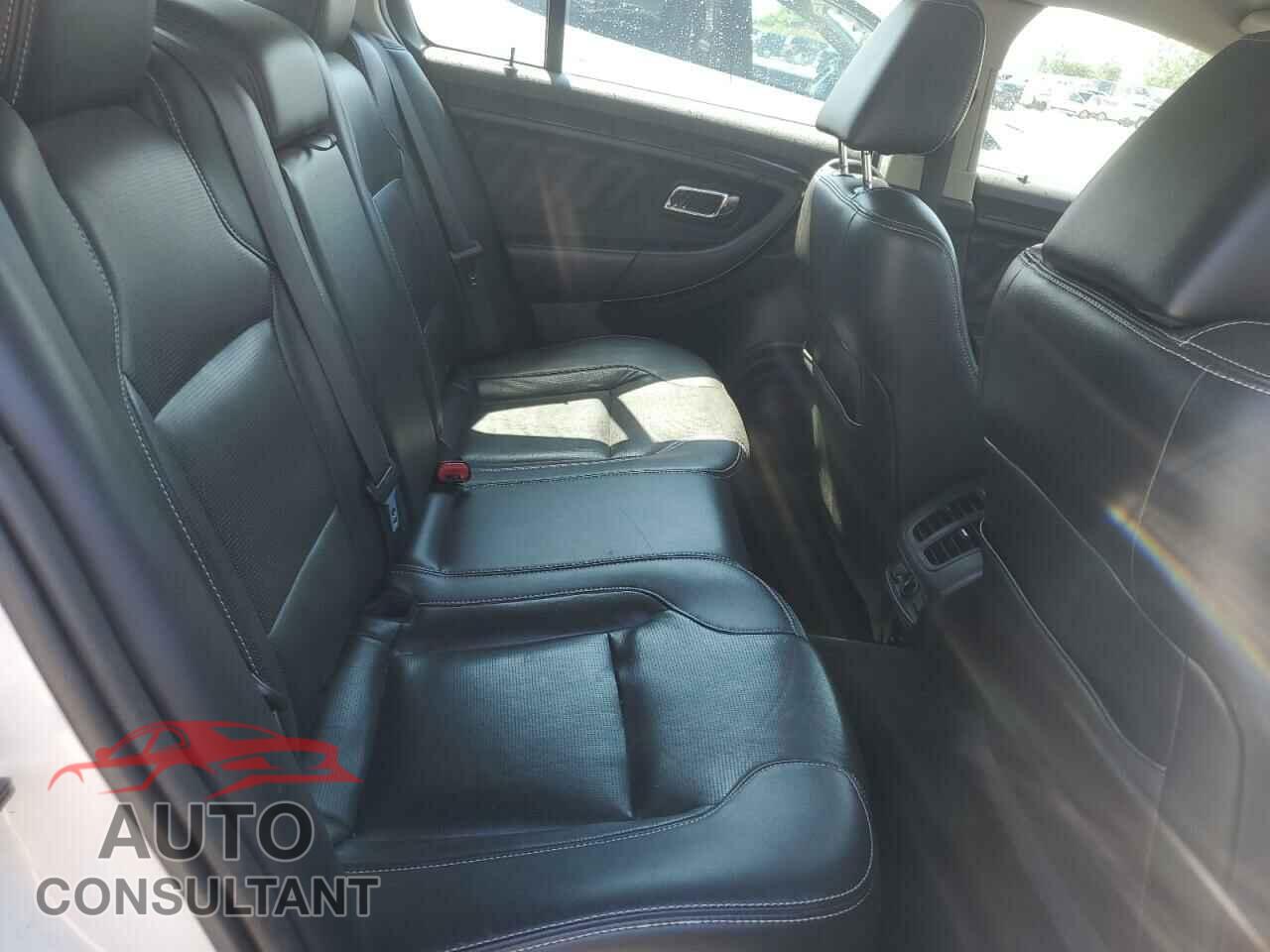 FORD TAURUS 2012 - 1FAHP2FW0CG109212