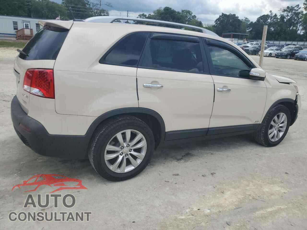 KIA SORENTO 2011 - 5XYKUDA27BG059063