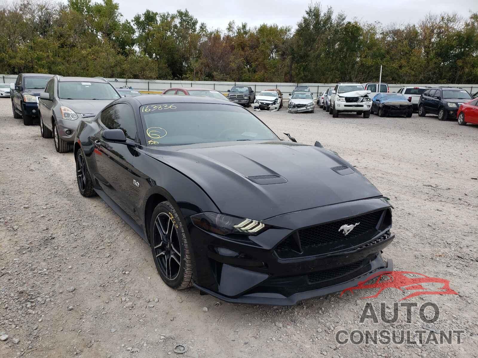 FORD MUSTANG 2018 - 1FA6P8CF1J5163836