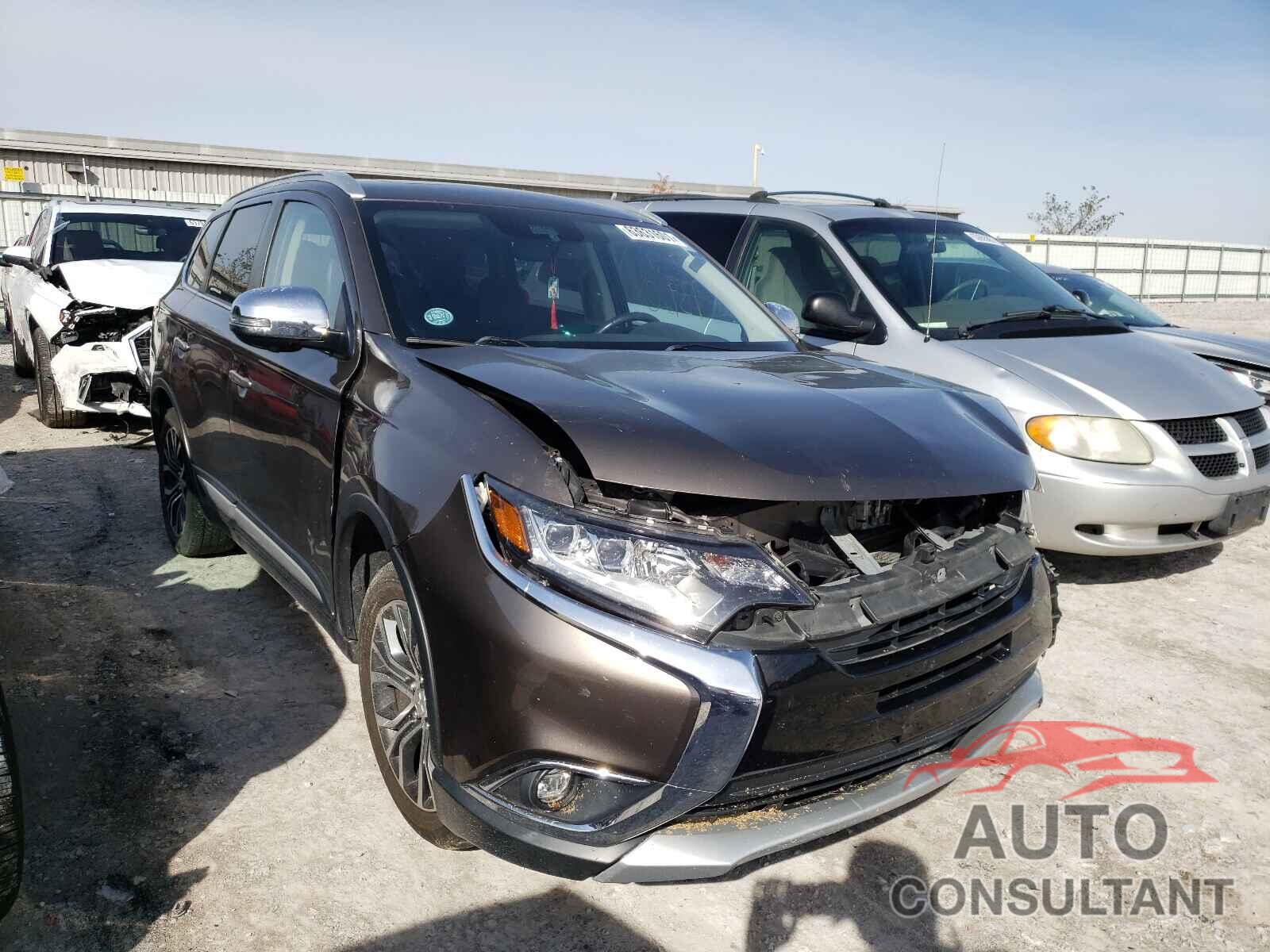 MITSUBISHI OUTLANDER 2018 - JA4AD3A39JZ026980