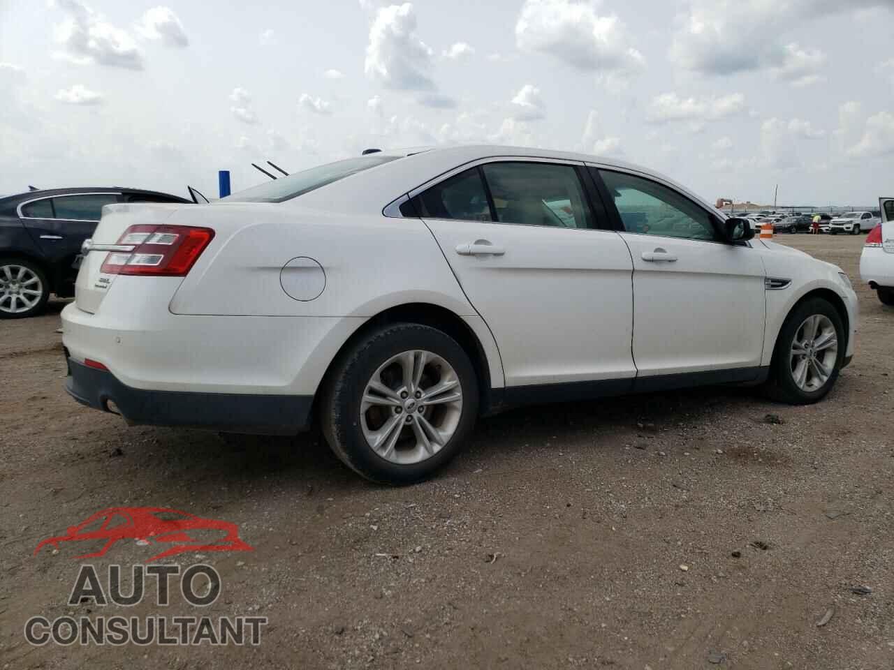 FORD TAURUS 2016 - 1FAHP2E86GG116352