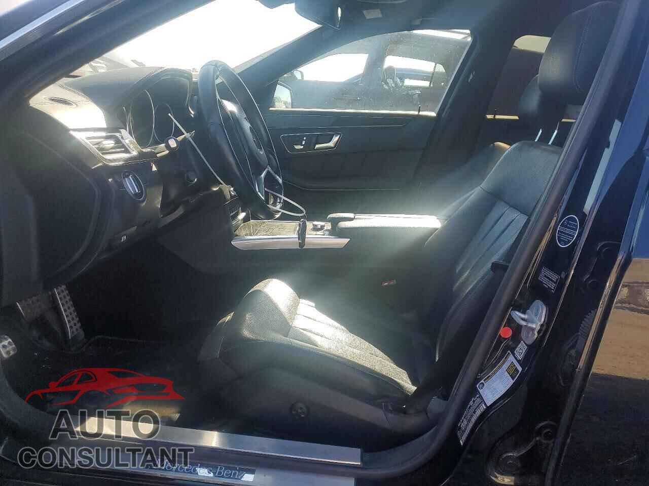 MERCEDES-BENZ E-CLASS 2015 - WDDHF6FB0FB145278