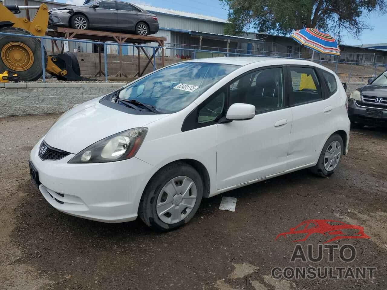 HONDA FIT 2013 - JHMGE8H32DC013400