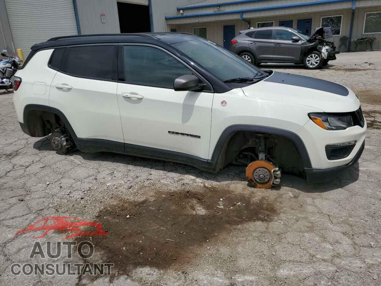 JEEP COMPASS 2020 - 3C4NJDDB2LT166789