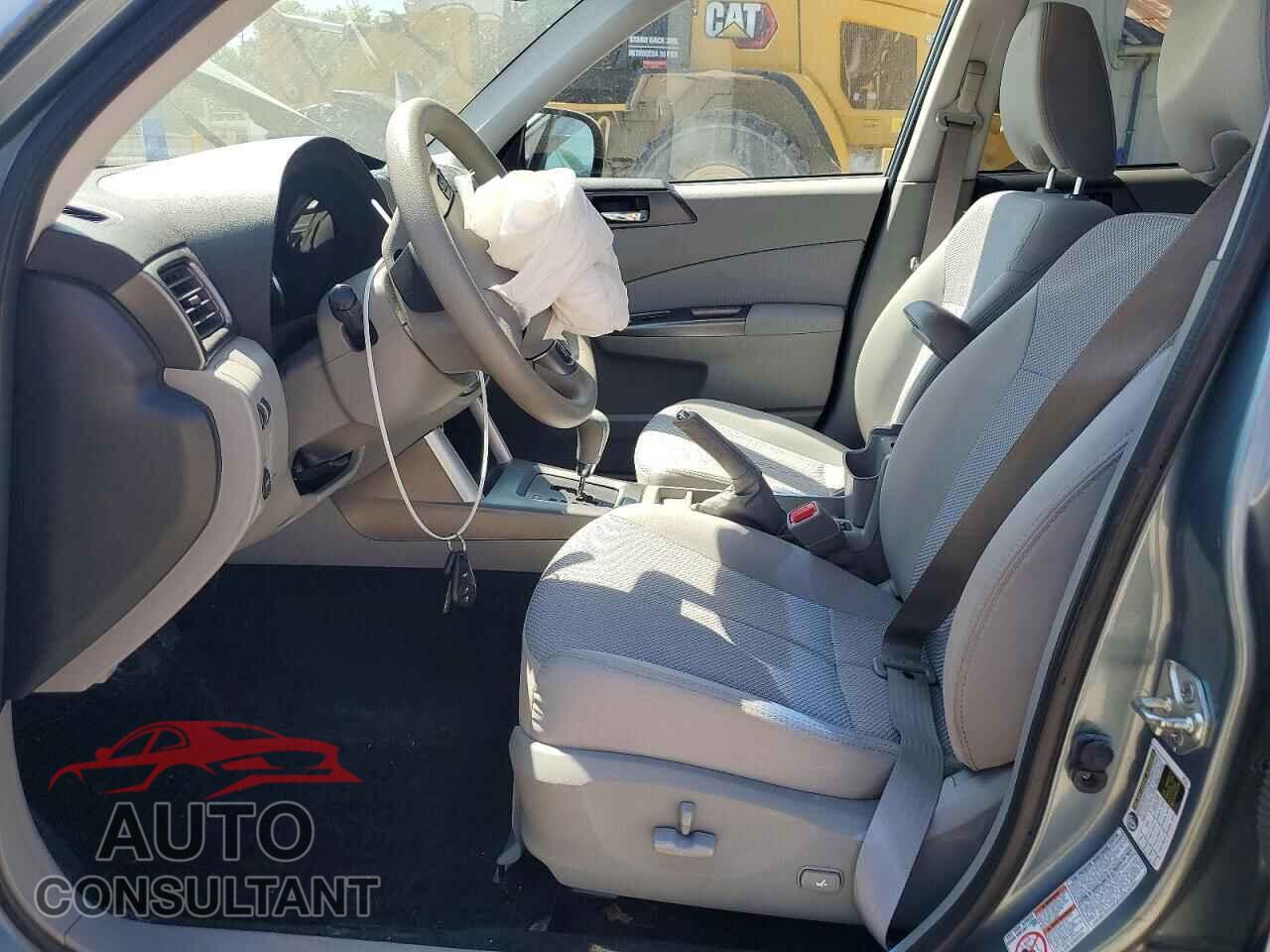 SUBARU FORESTER 2011 - JF2SHBDC5BH748587