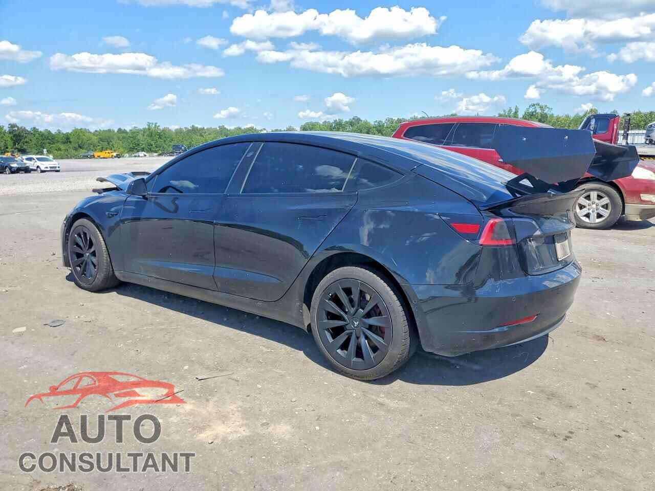 TESLA MODEL 3 2021 - 5YJ3E1EB9MF046352