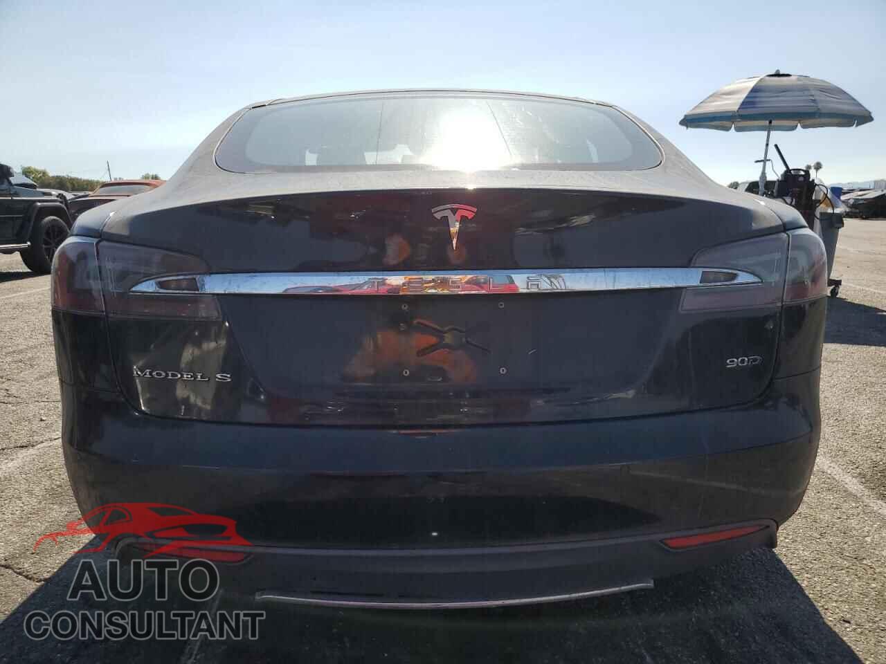 TESLA MODEL S 2016 - 5YJSA1E23GF122420