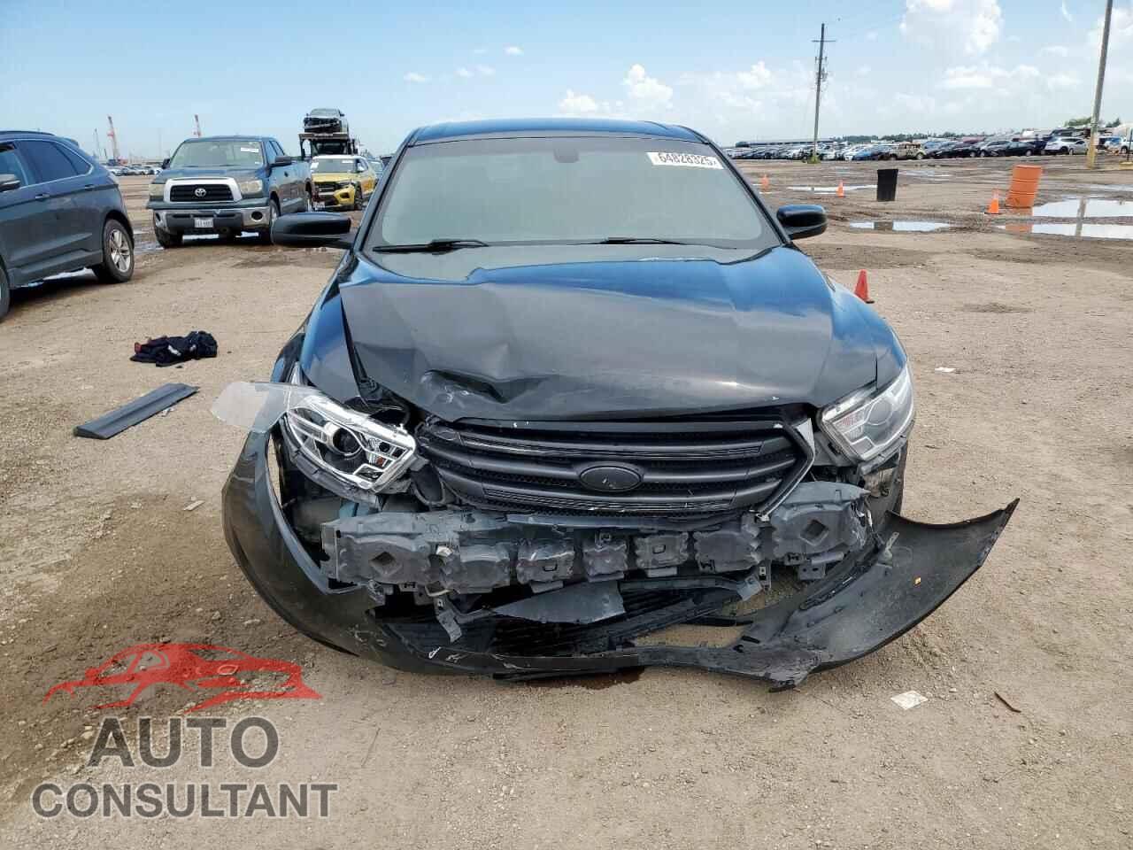 FORD TAURUS 2017 - 1FAHP2E8XHG140042