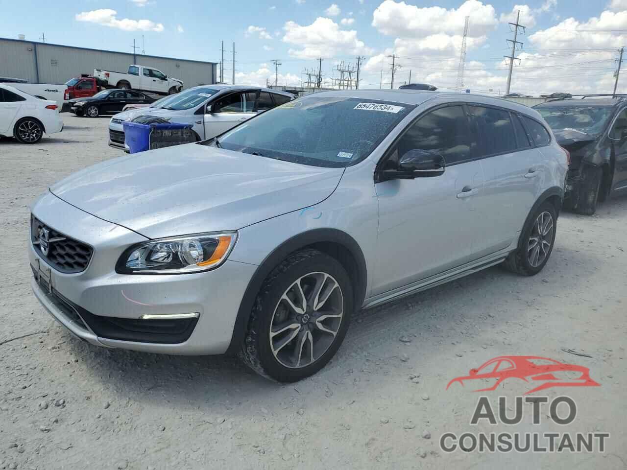 VOLVO V60 2018 - YV440MWK3J2058835