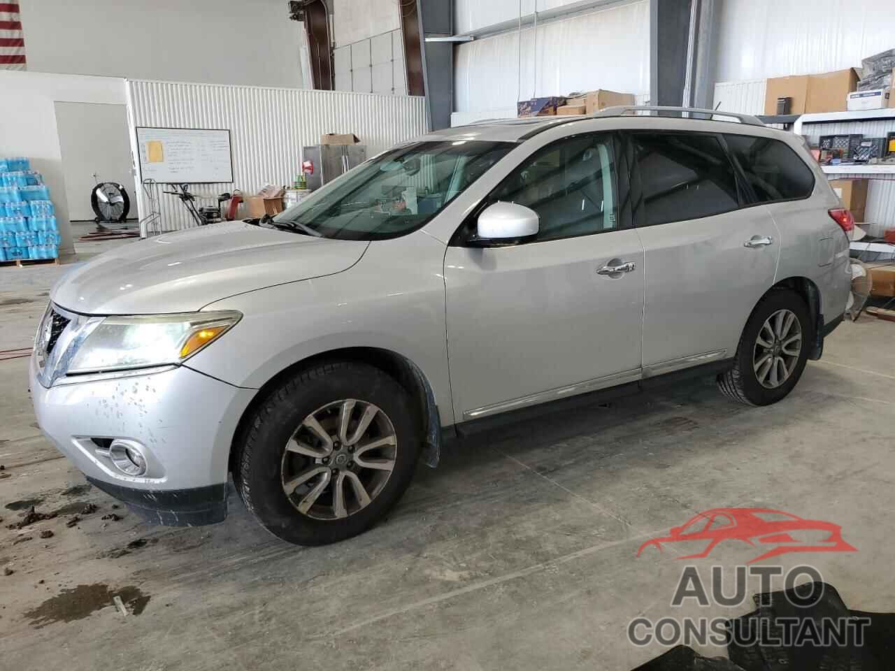 NISSAN PATHFINDER 2015 - 5N1AR2MM2FC633833