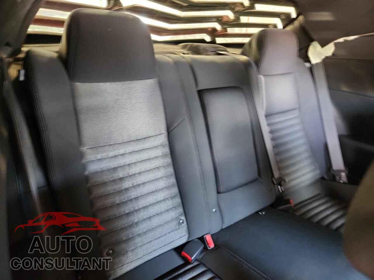 DODGE CHALLENGER 2014 - 2C3CDYAG2EH204043
