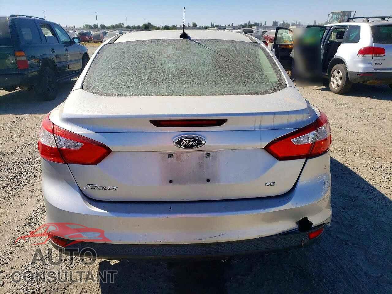 FORD FOCUS 2012 - 1FAHP3F2XCL227682