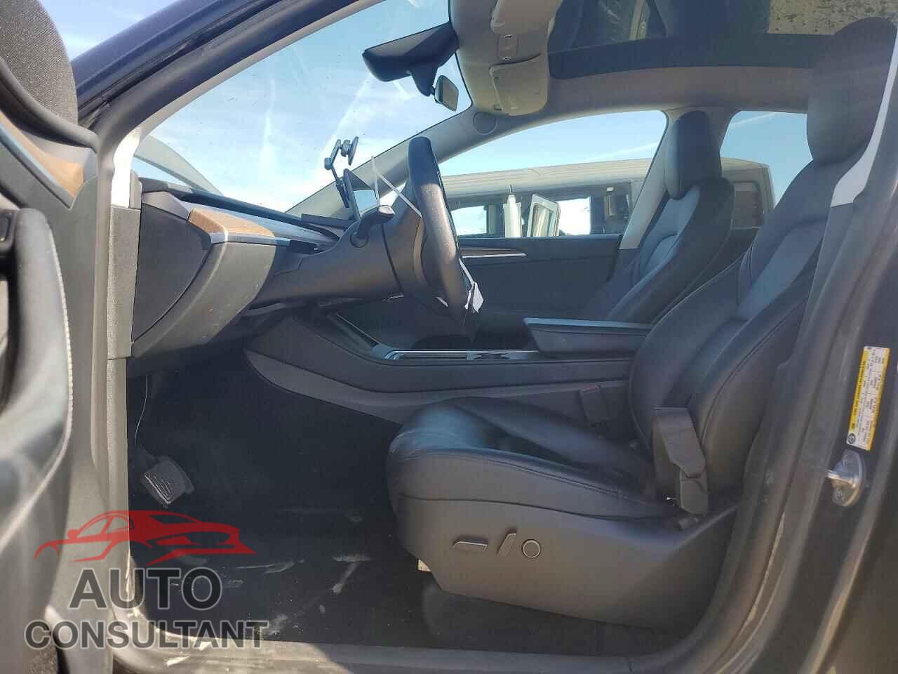 TESLA MODEL Y 2023 - 7SAYGDEDXPF946347