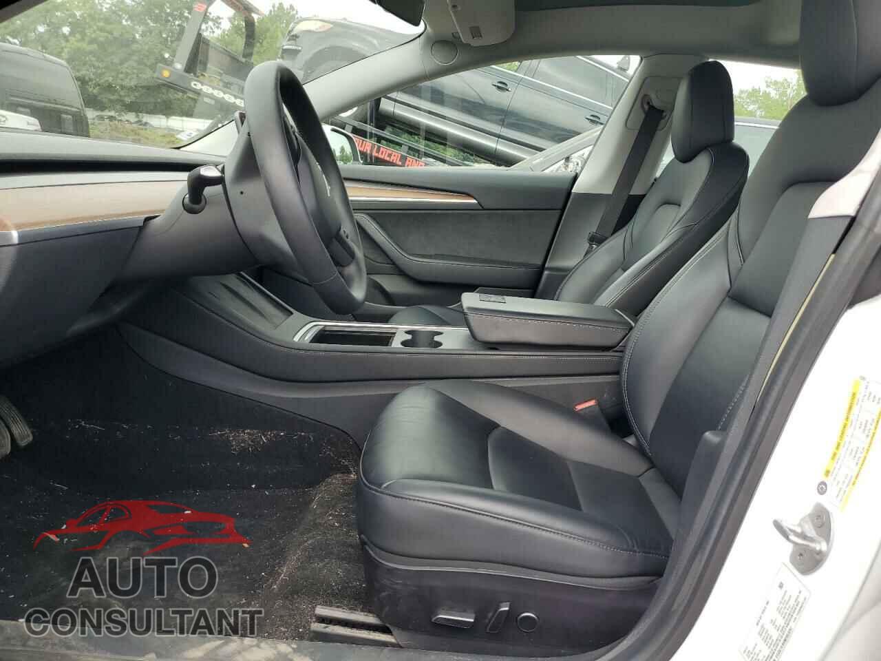 TESLA MODEL 3 2021 - 5YJ3E1EAXMF053267