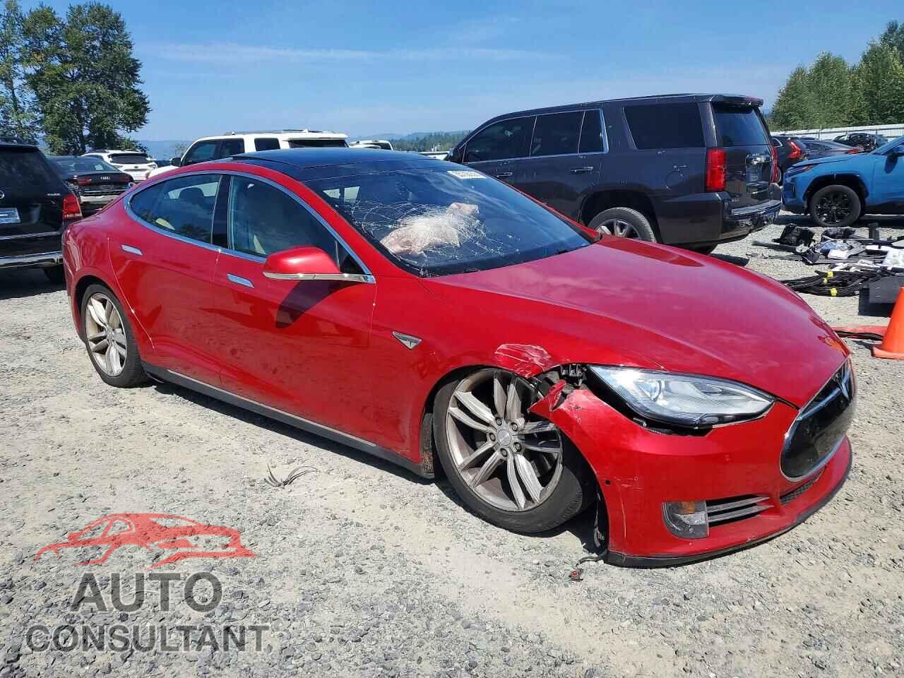 TESLA MODEL S 2015 - 5YJSA1E24FF109271