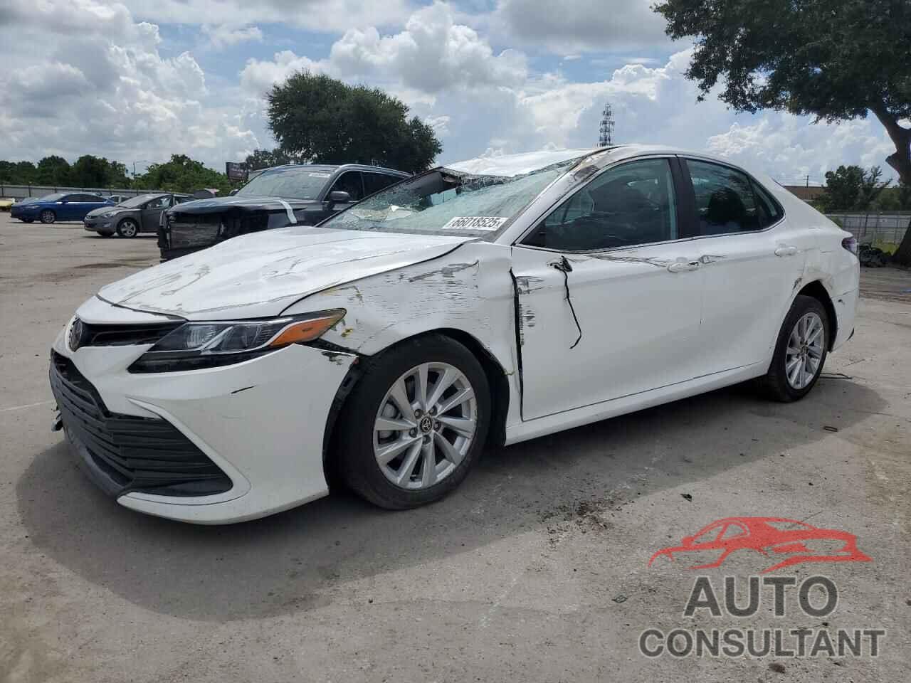 TOYOTA CAMRY 2023 - 4T1C11AK9PU144922