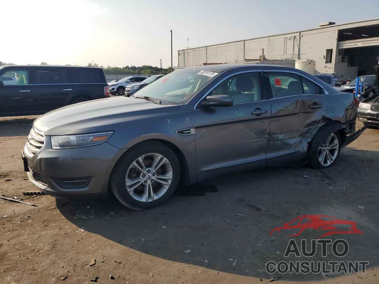 FORD TAURUS 2013 - 1FAHP2H82DG126285