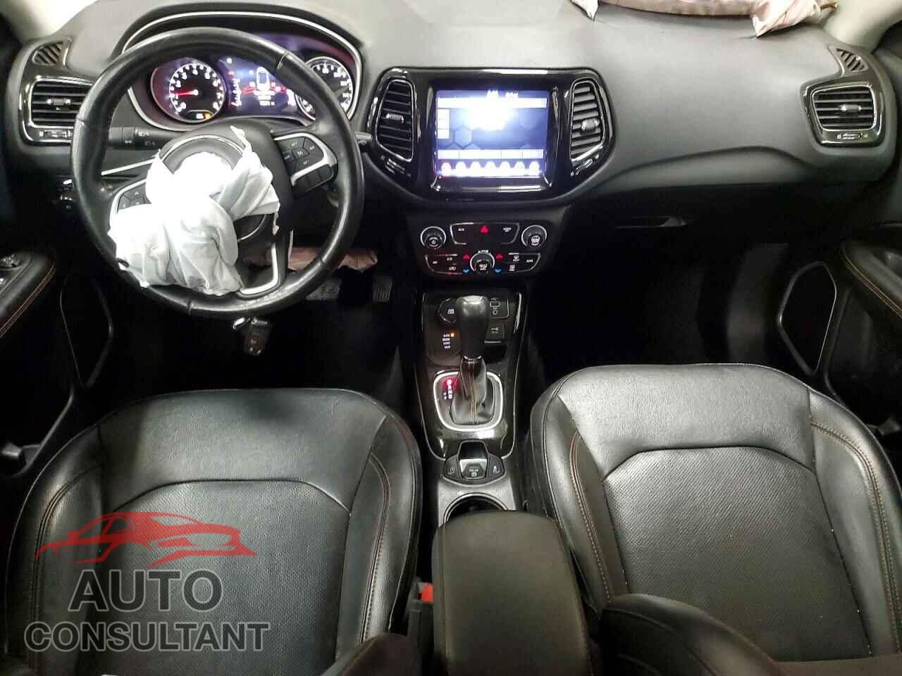 JEEP COMPASS 2020 - 3C4NJDCB5LT128104