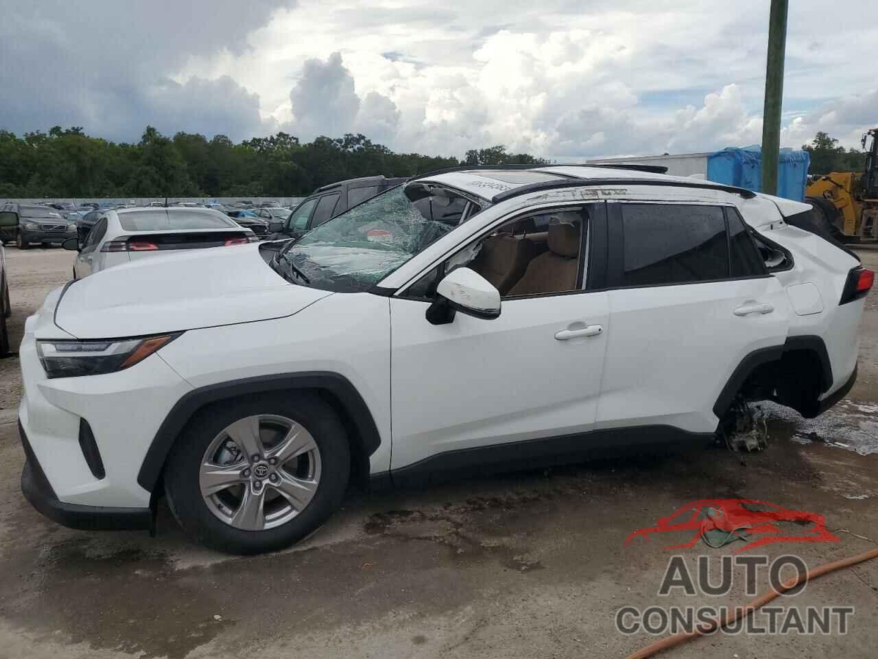 TOYOTA RAV4 2023 - 2T3W1RFV8PW249070