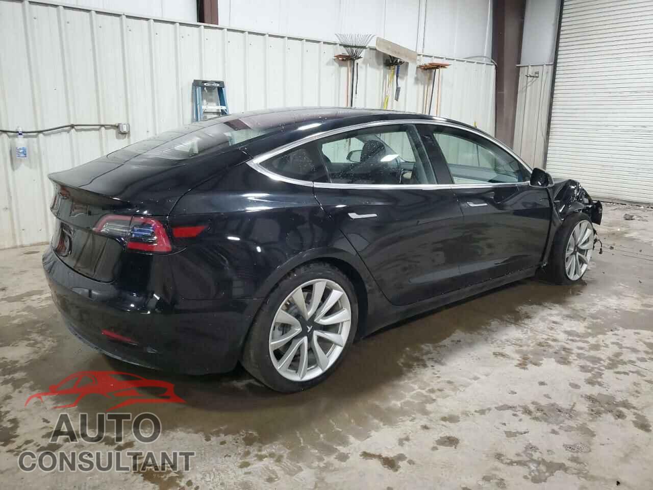 TESLA MODEL 3 2018 - 5YJ3E1EA8JF036222