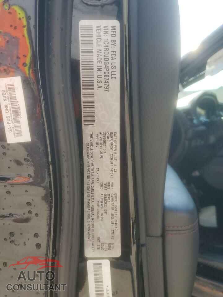 DODGE DURANGO 2023 - 1C4RDJDG4PC674797