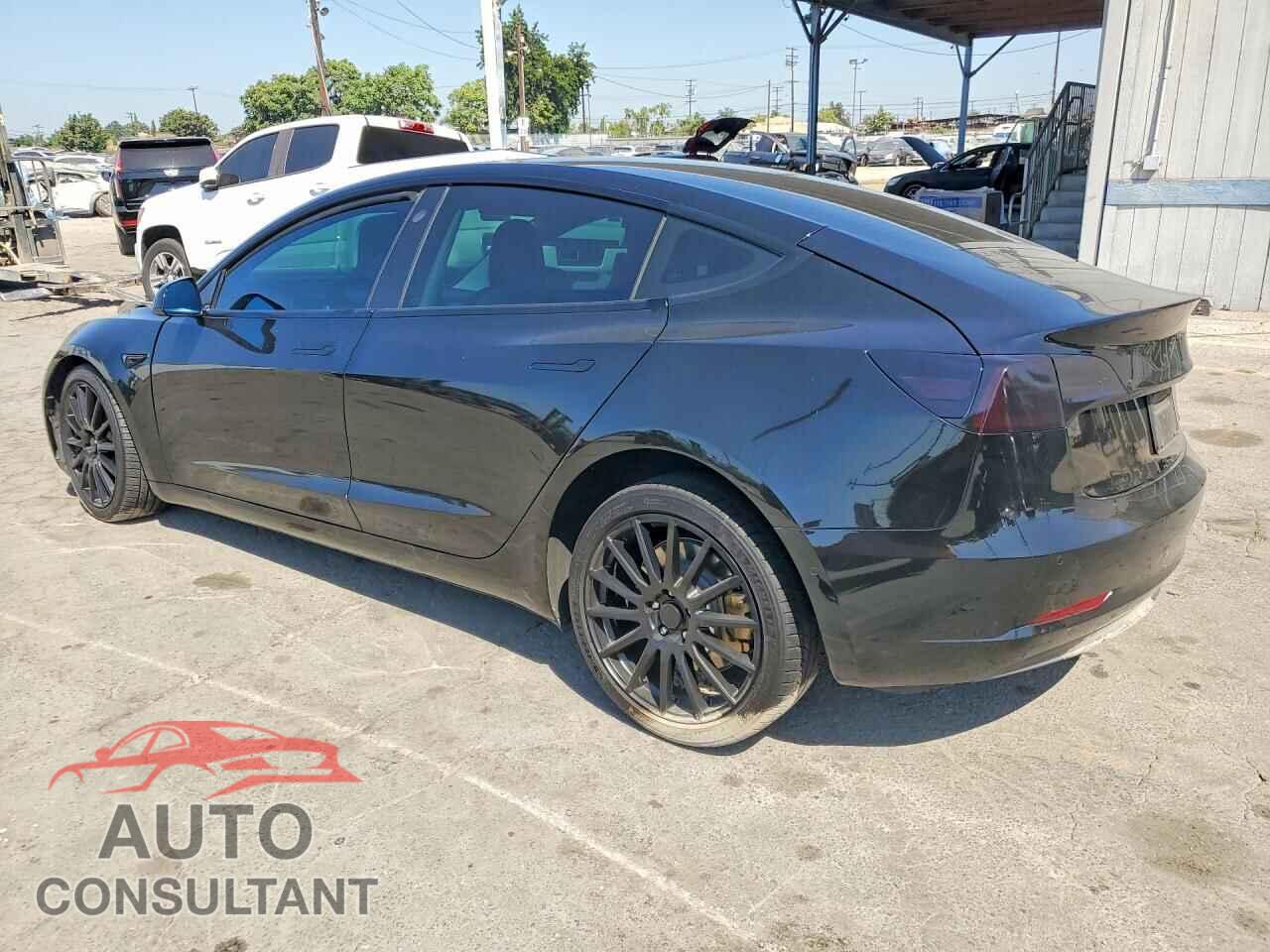 TESLA MODEL 3 2021 - 5YJ3E1EB8MF003606