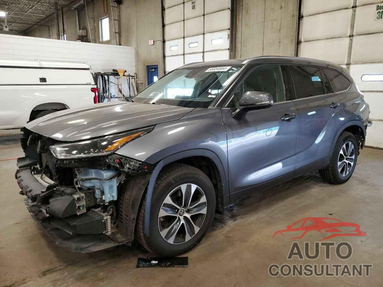 TOYOTA HIGHLANDER 2021 - 5TDHZRBHXMS127812