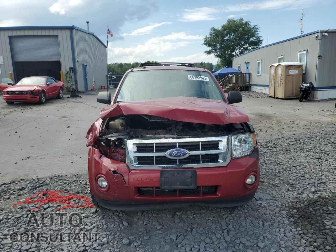 FORD ESCAPE 2011 - 1FMCU0D70BKB94783