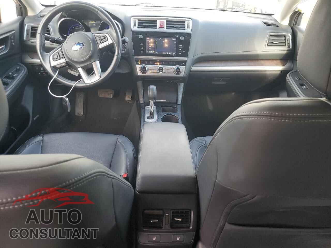 SUBARU OUTBACK 2017 - 4S4BSENC3H3369850