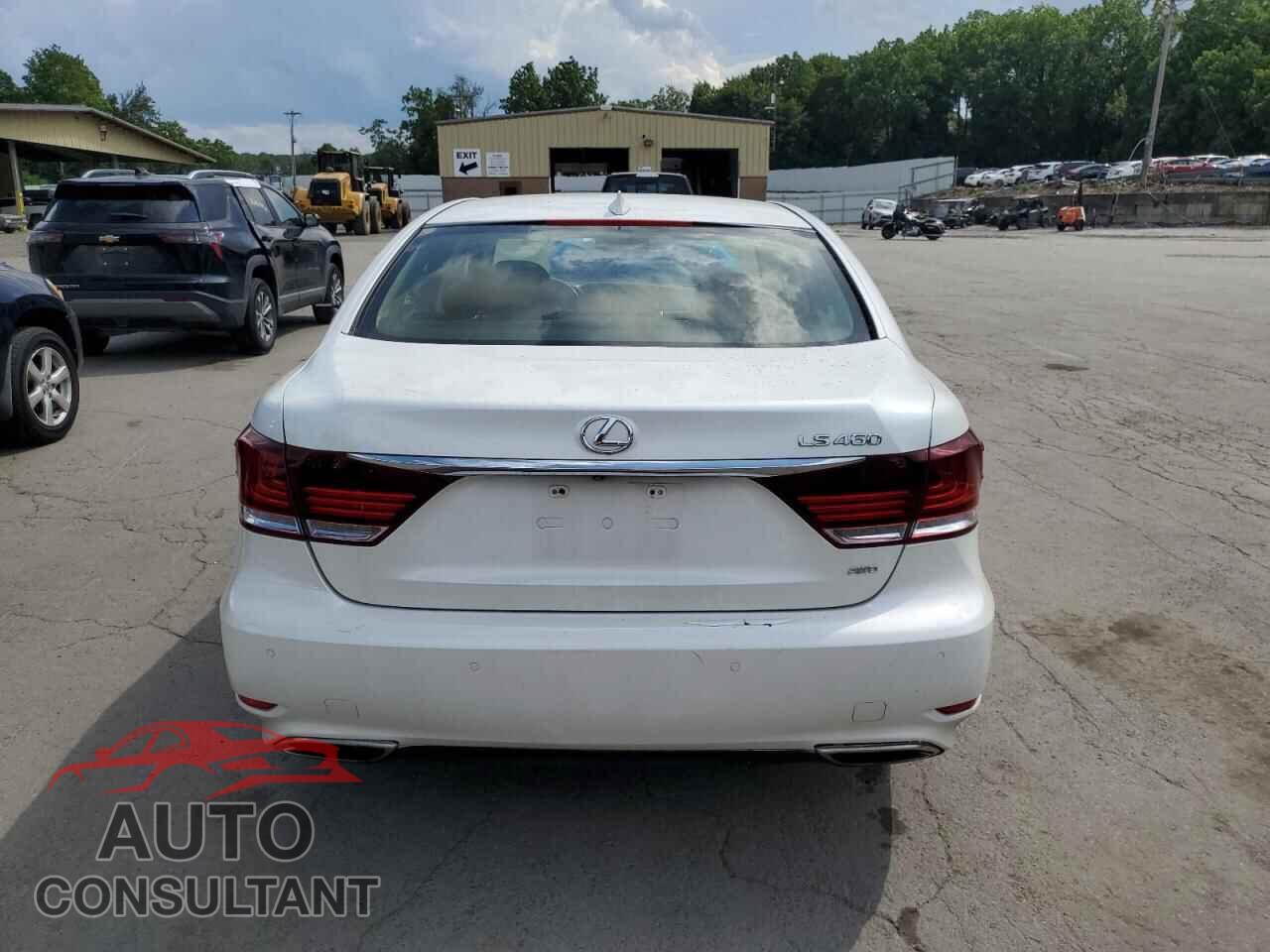 LEXUS LS460 2015 - JTHCL5EF2F5024079