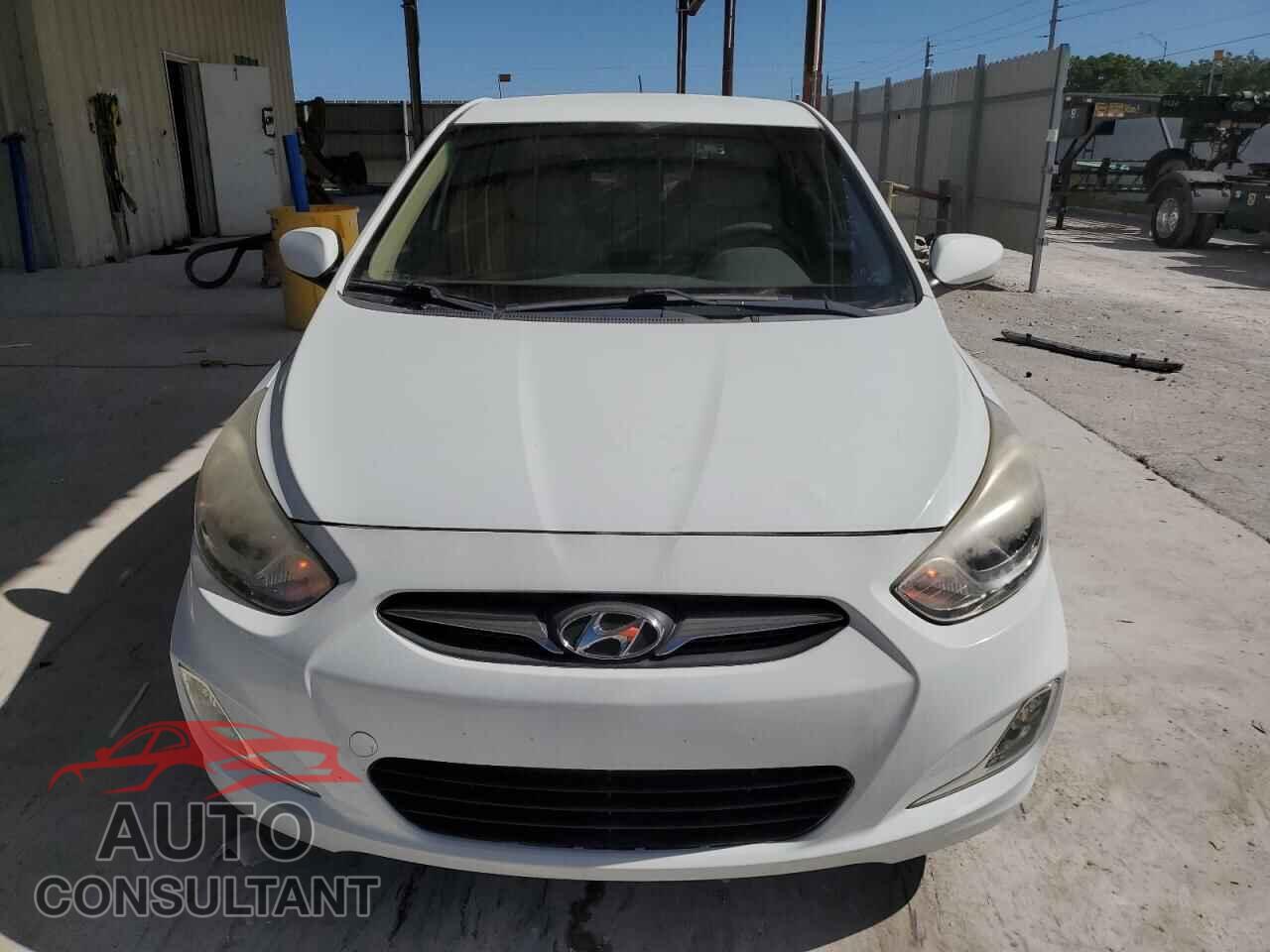HYUNDAI ACCENT 2013 - KMHCU4AE8DU340378