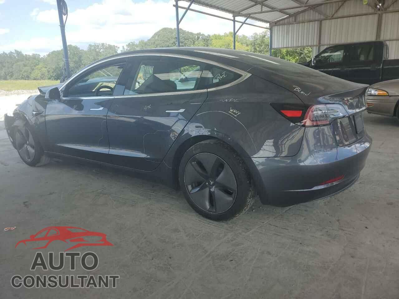 TESLA MODEL 3 2019 - 5YJ3E1EA0KF307582