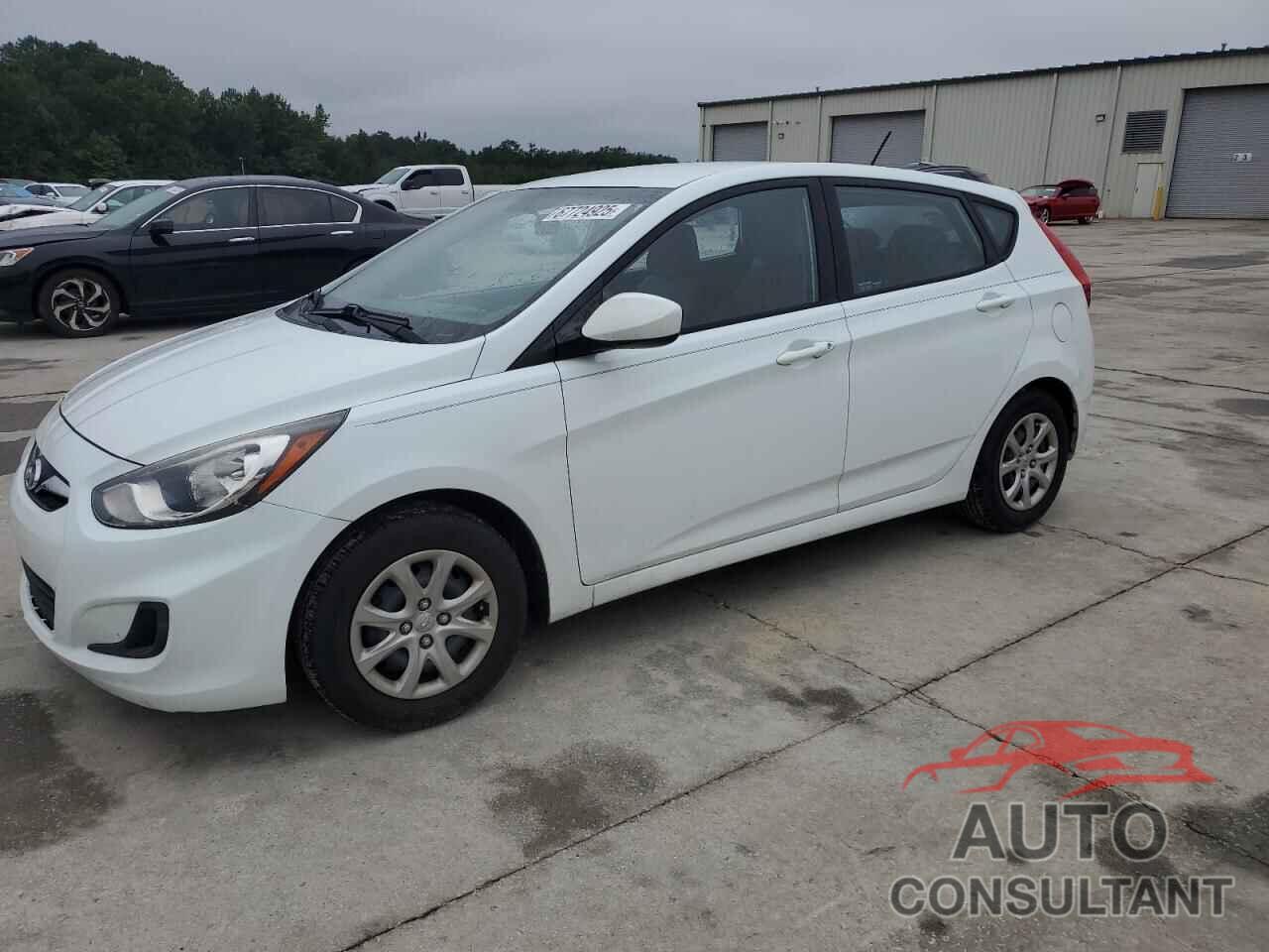HYUNDAI ACCENT 2013 - KMHCT5AE1DU129726