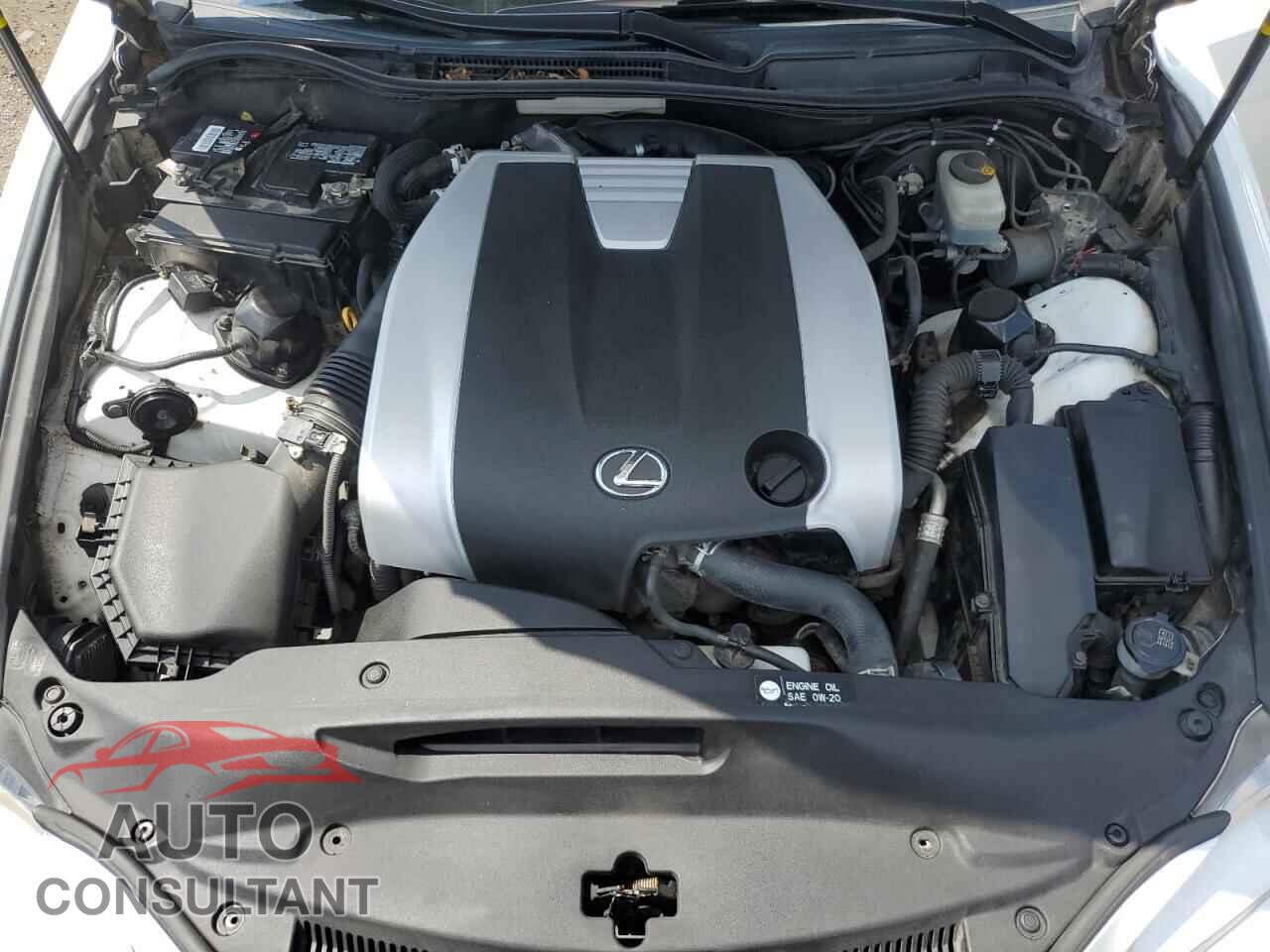 LEXUS IS 2014 - JTHCE1D24E5000690