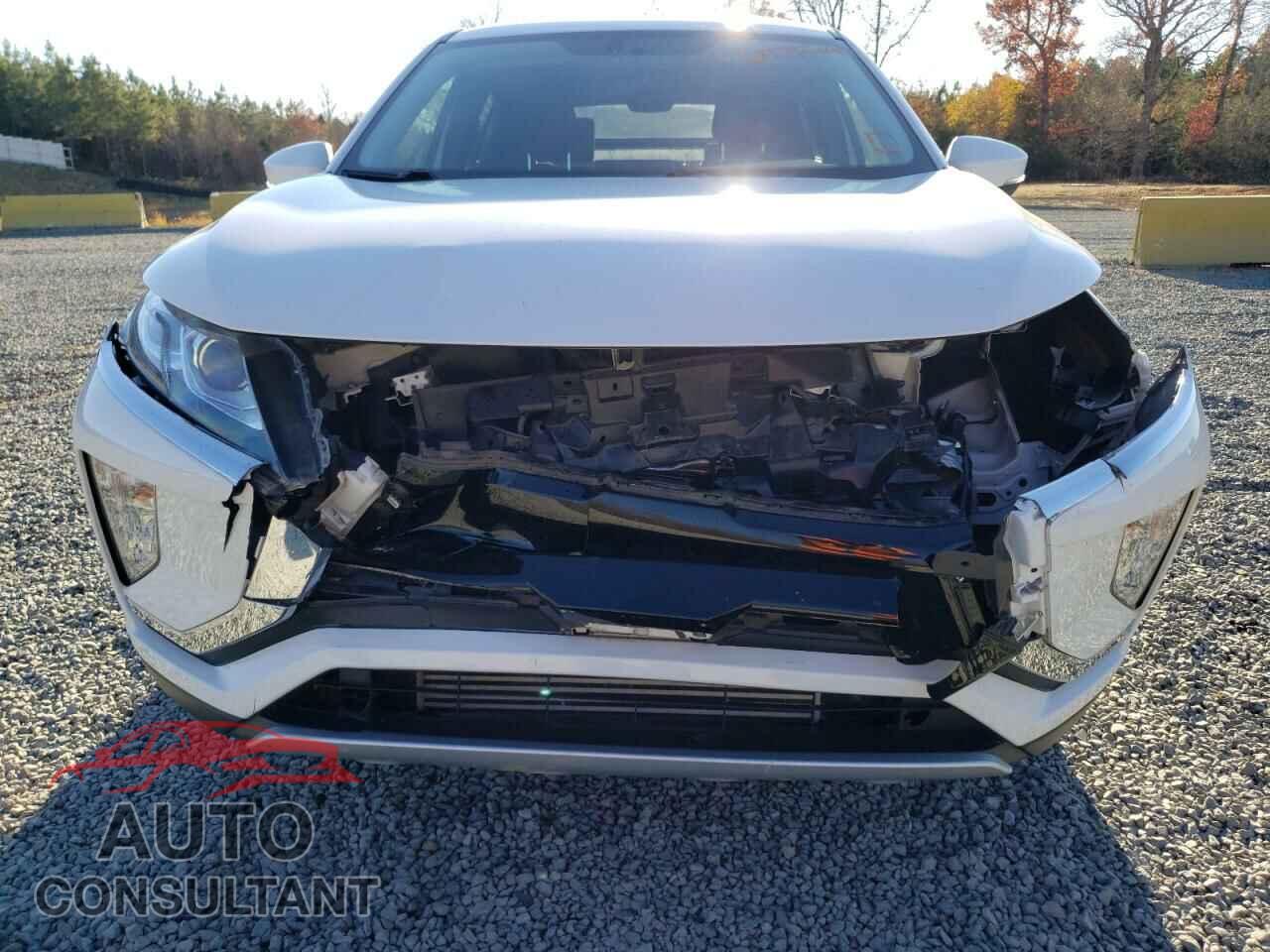 MITSUBISHI ECLIPSE 2018 - JA4AT5AA9JZ056641