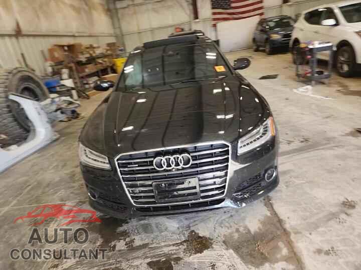 AUDI A8 2016 - WAU43AFD3GN006085