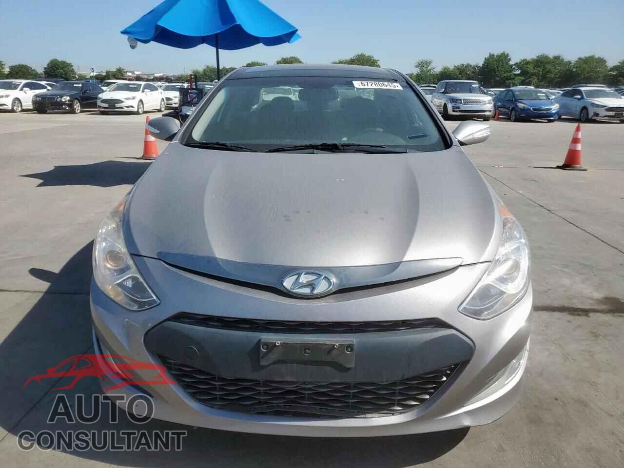 HYUNDAI SONATA 2014 - KMHEC4A4XEA109746