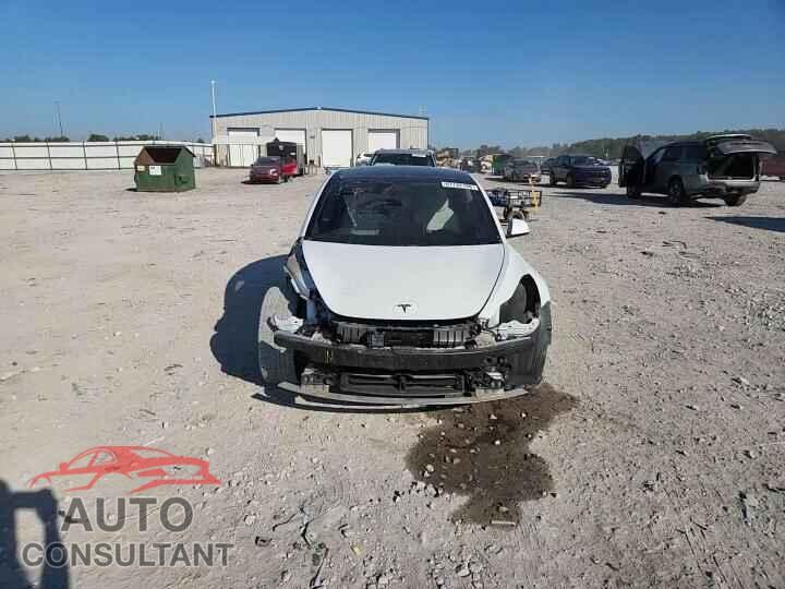 TESLA MODEL 3 2021 - 5YJ3E1EB3MF856057