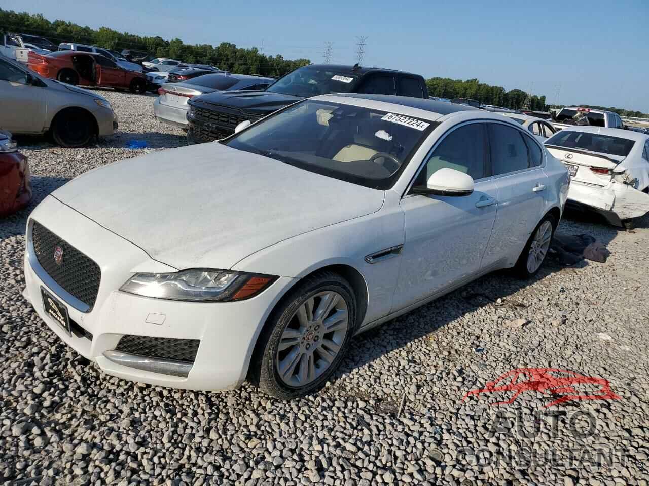 JAGUAR XF 2017 - SAJBD4BV7HCY30404