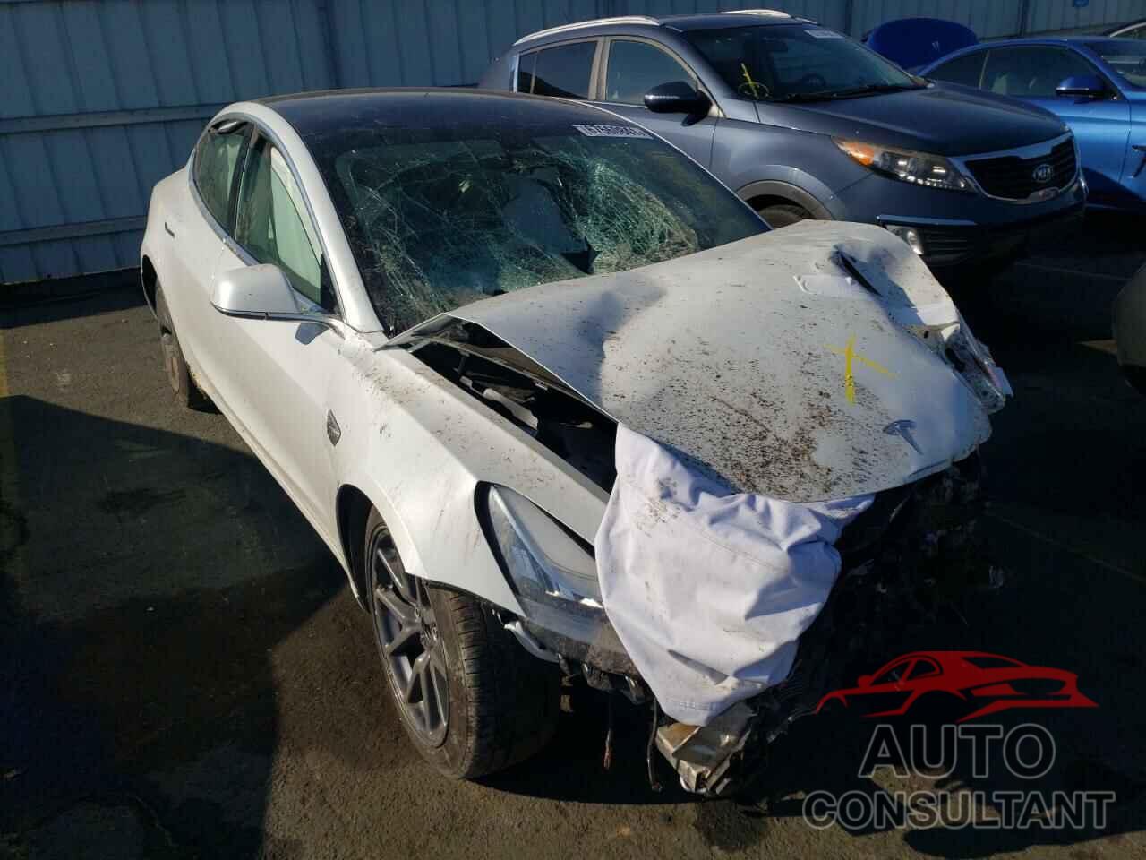 TESLA MODEL 3 2020 - 5YJ3E1EB0LF720189