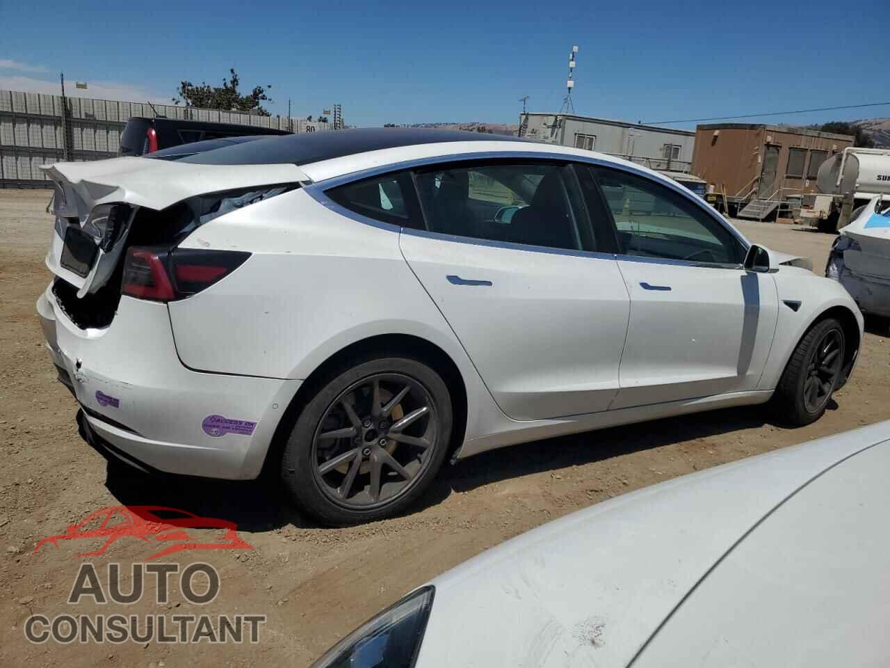 TESLA MODEL 3 2019 - 5YJ3E1EA9KF326681