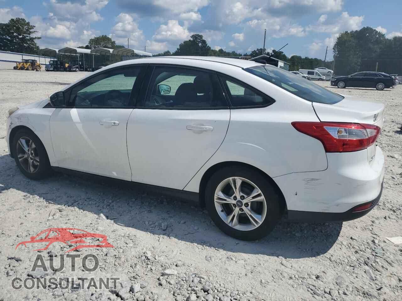 FORD FOCUS 2014 - 1FADP3F29EL127381
