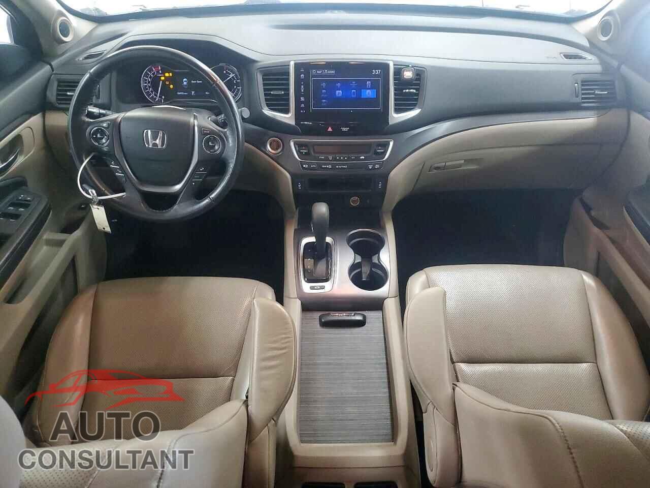 HONDA RIDGELINE 2018 - 5FPYK3F60JB002755