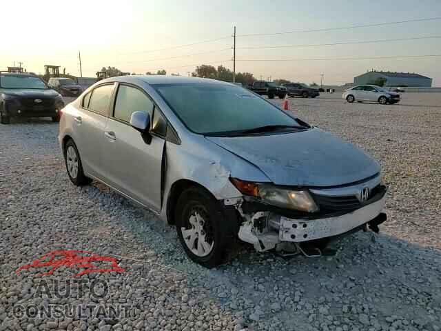HONDA CIVIC 2012 - 19XFB2F56CE379018