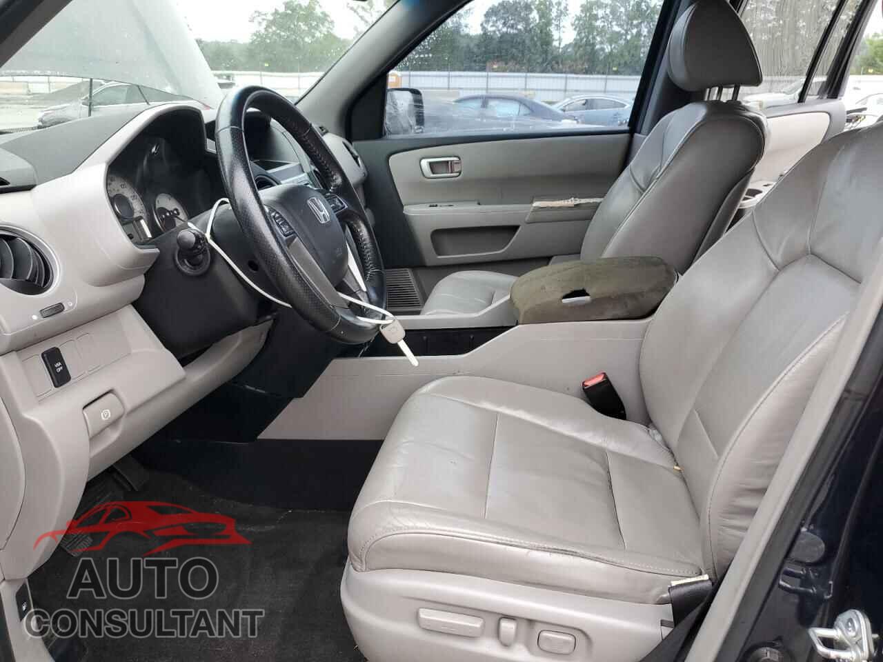 HONDA PILOT 2011 - 5FNYF3H57BB024495
