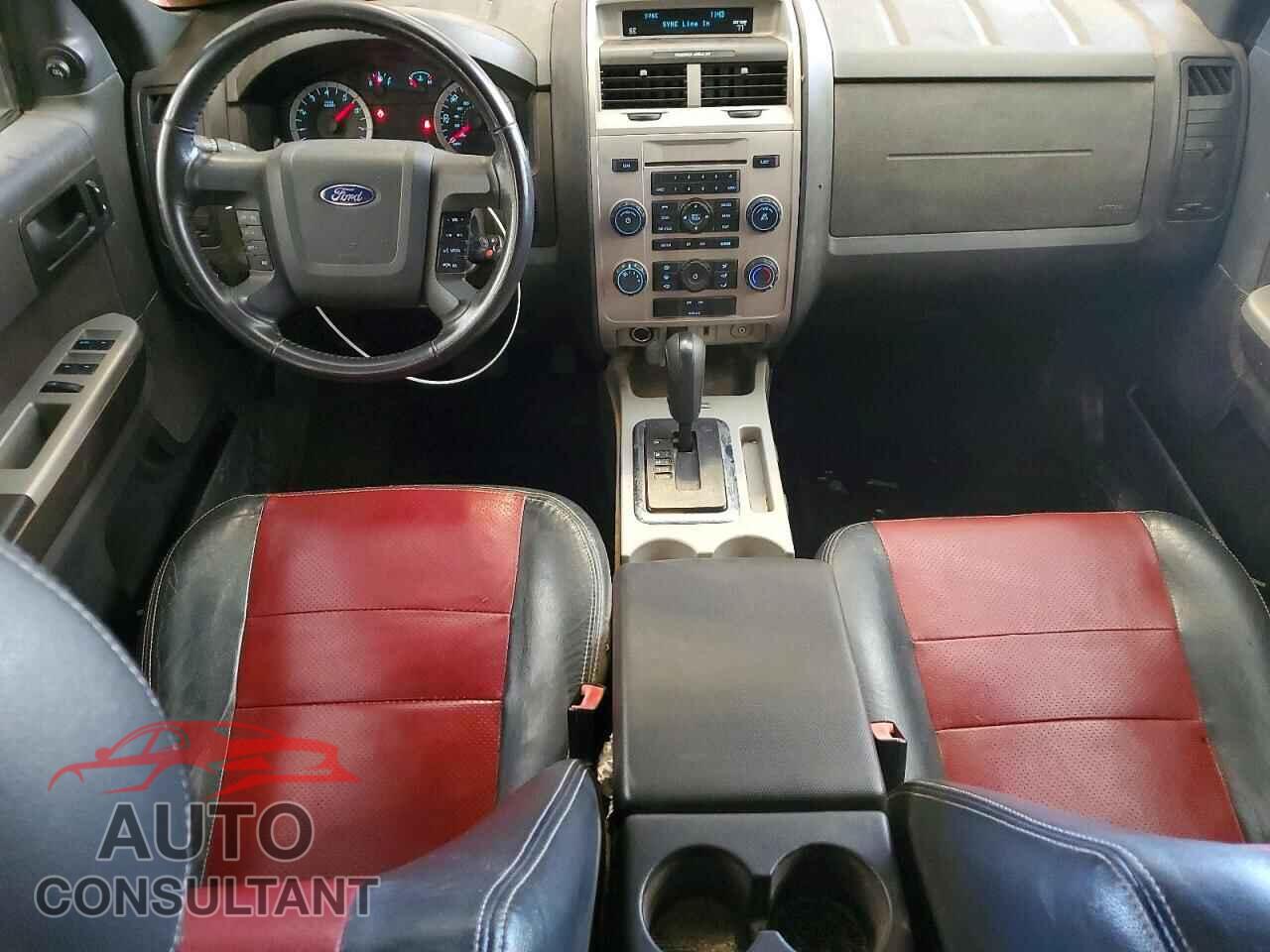 FORD ESCAPE 2012 - 1FMCU9D76CKB54777