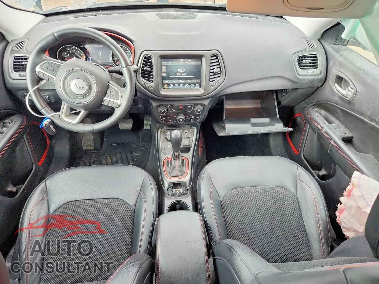 JEEP COMPASS 2017 - 3C4NJDDB0HT667879