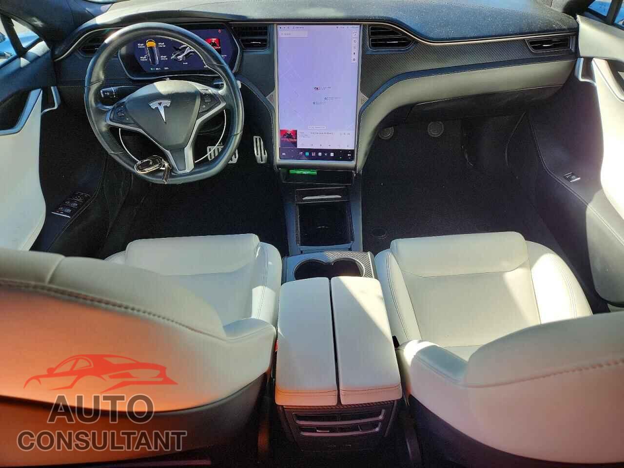 TESLA MODEL S 2020 - 5YJSA1E45LF400360