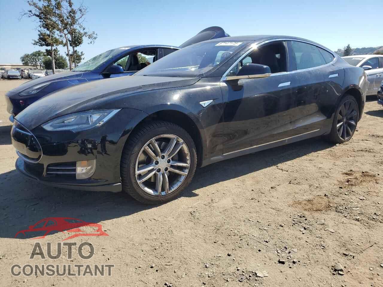 TESLA MODEL S 2015 - 5YJSA1E17FF114441